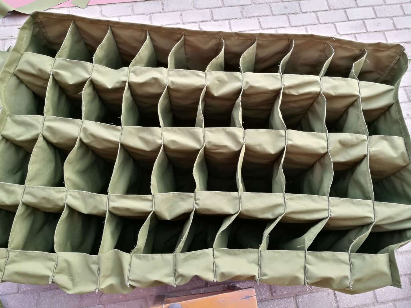 \